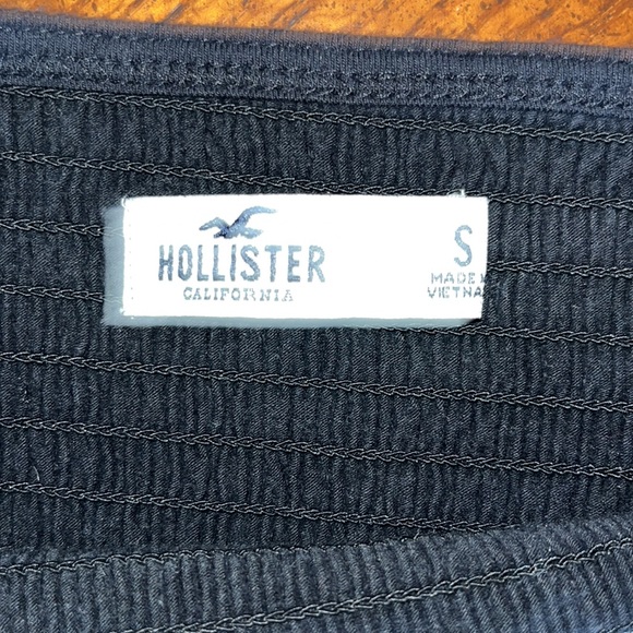 Hollister Halter Top - Picture 3 of 4